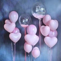 Фотозона из шаров на юбилей с розовыми сердцами
