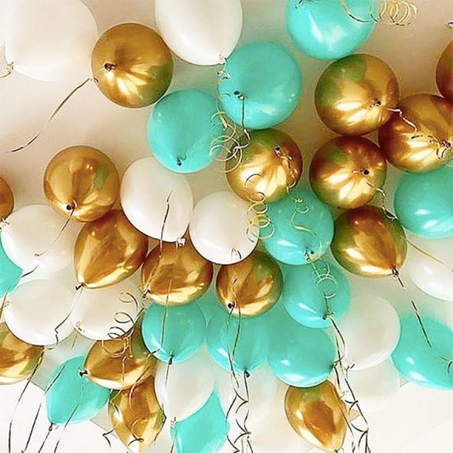 Воздушные шарики под потолок белого, аквамаринового и золотого цвета, 10 шт